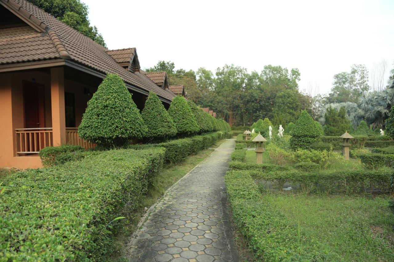 Kirirom Hillside Resort Kampong Speu Bagian luar foto